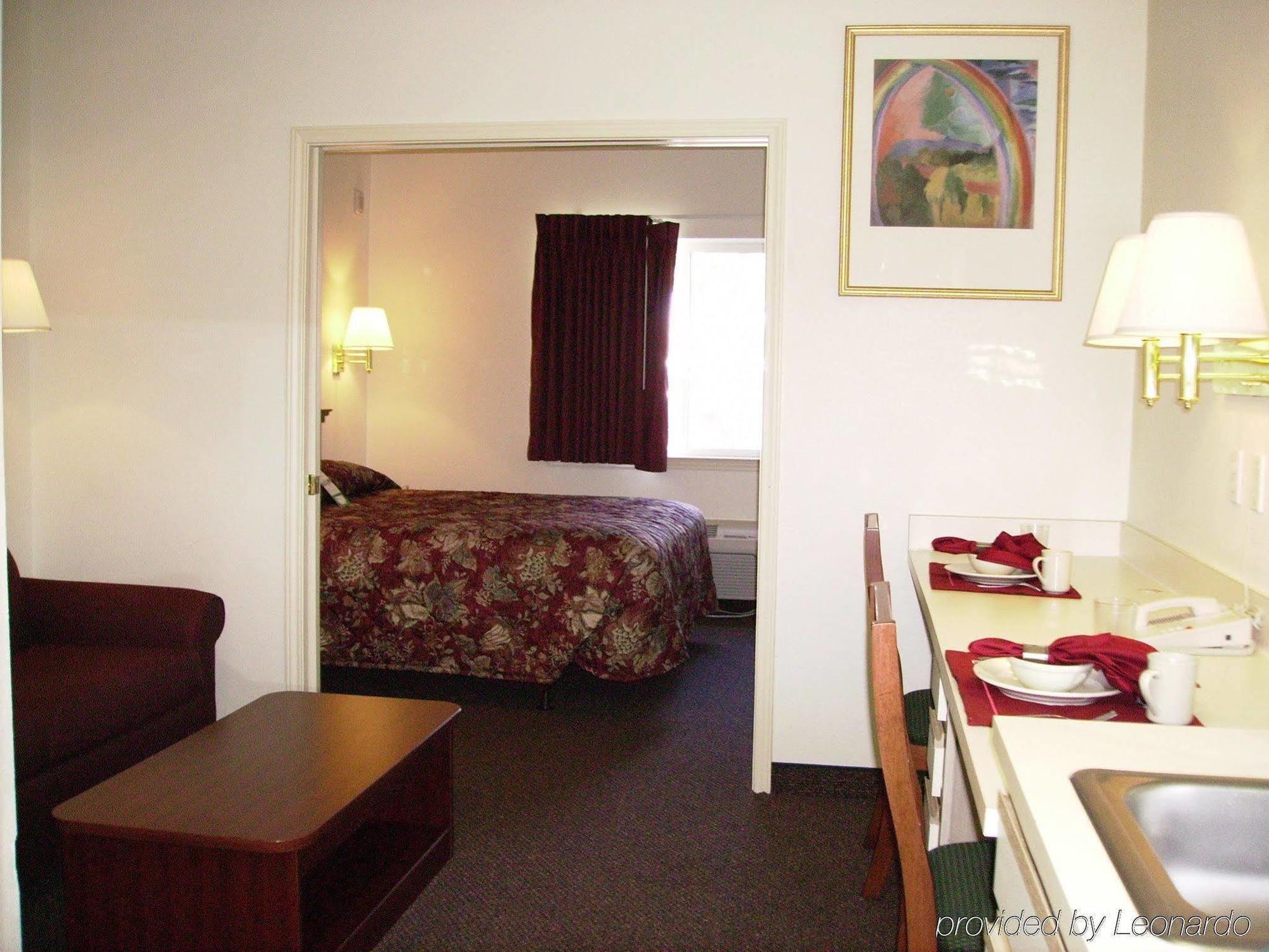 Intown Suites Extended Stay Select Denver - Aurora South Номер фото